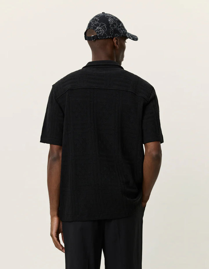 HECTOR POINTELLE SHORT SLEEVE SHIRT (BLACK) - LES DEUX