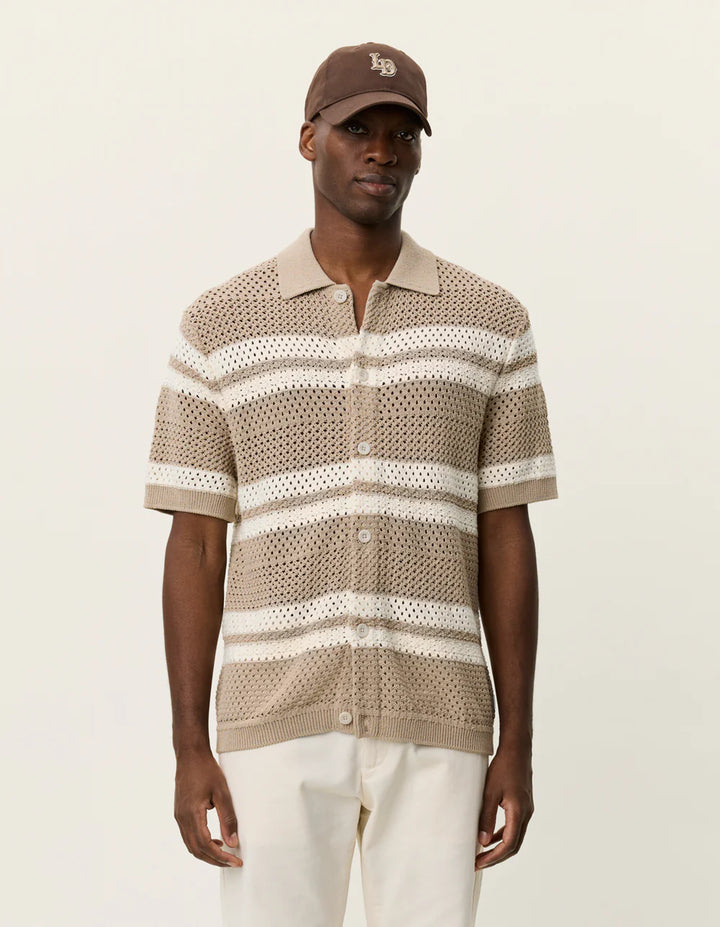 GIANNI KNIT SHORT SLEEVE SHIRT (SAND) - LES DEUX
