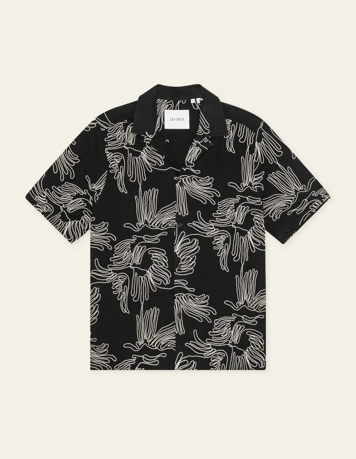 LIAM FLOWER SHORTSLEEVE SHIRT (BLACK) - LES DEUX
