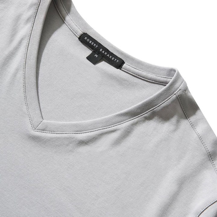 GEORGIA V-NECK T-SHIRT (CHALK) - ROBERT BARAKETT