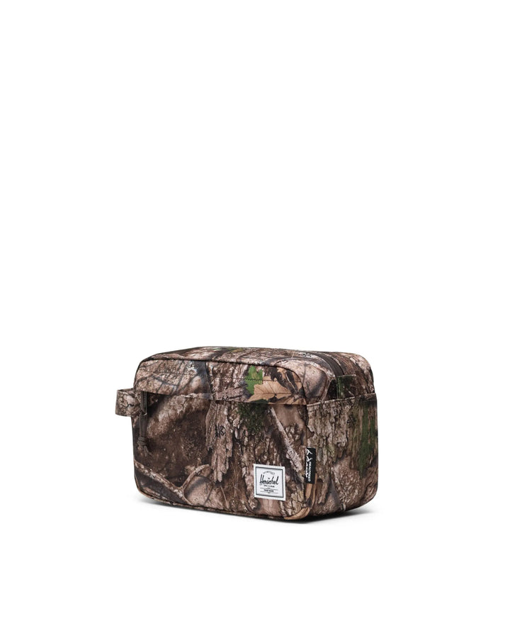 CHAPTER TRAVEL KIT (REALTREE) - HERSCHEL