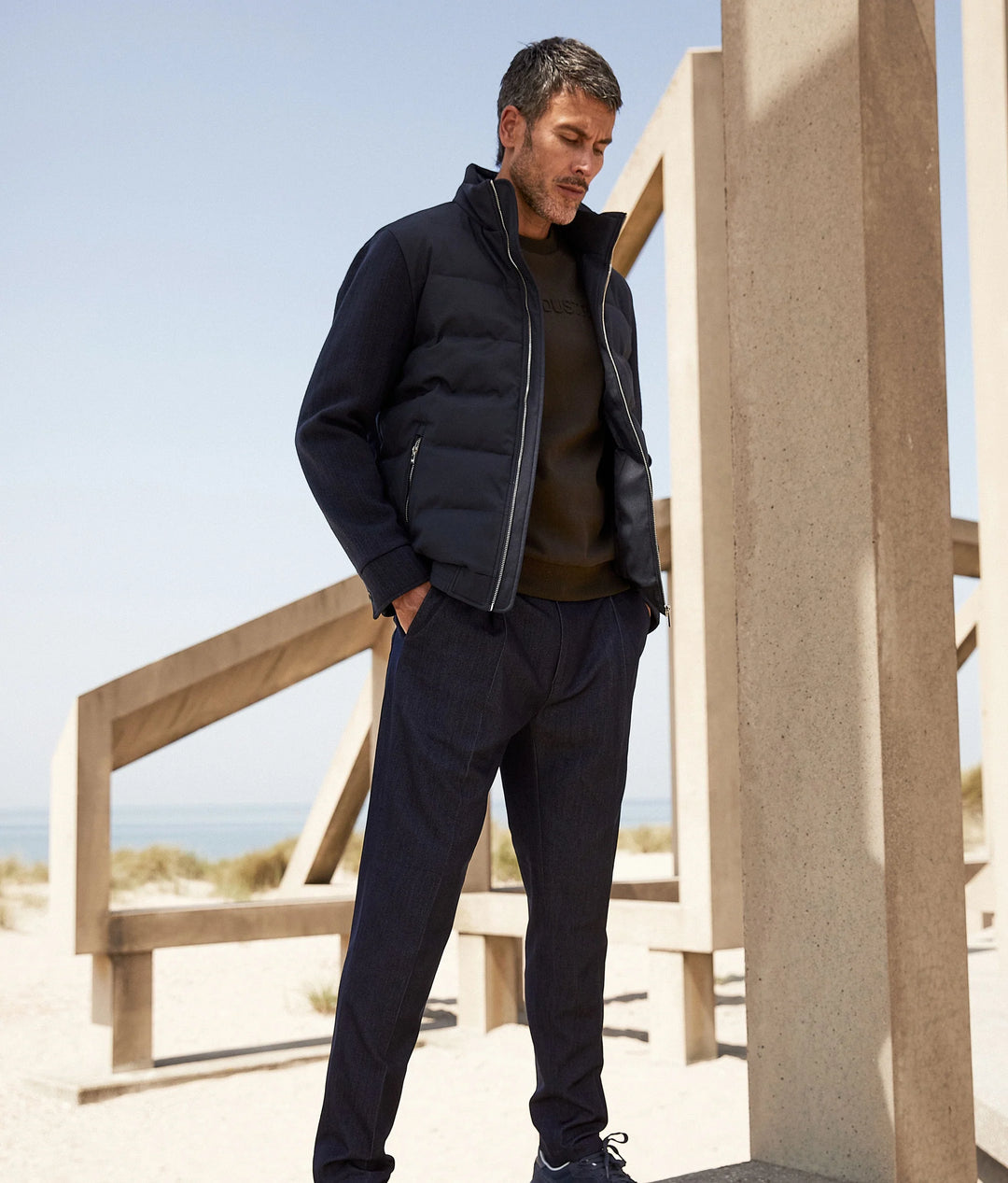 HYBRID JACKET (NAVY) - BLUE INDUSTRY