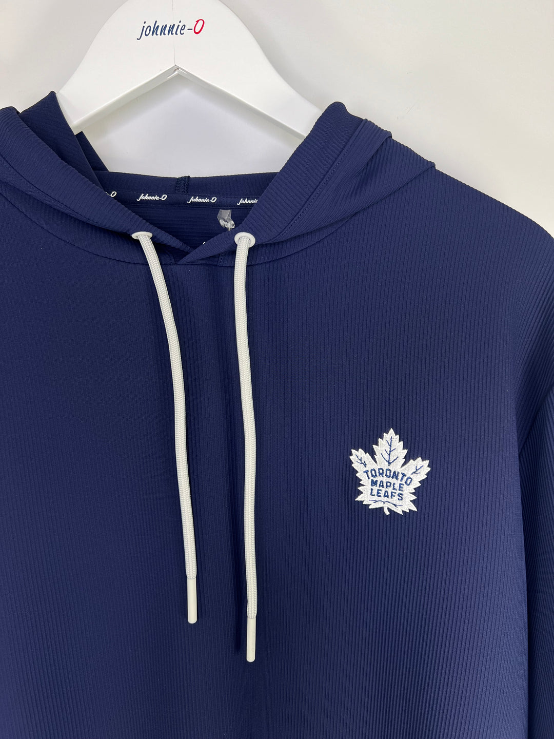 MAPLE LEAFS HOPPIN' HOODIE (NAVY) - JOHNNIE-O