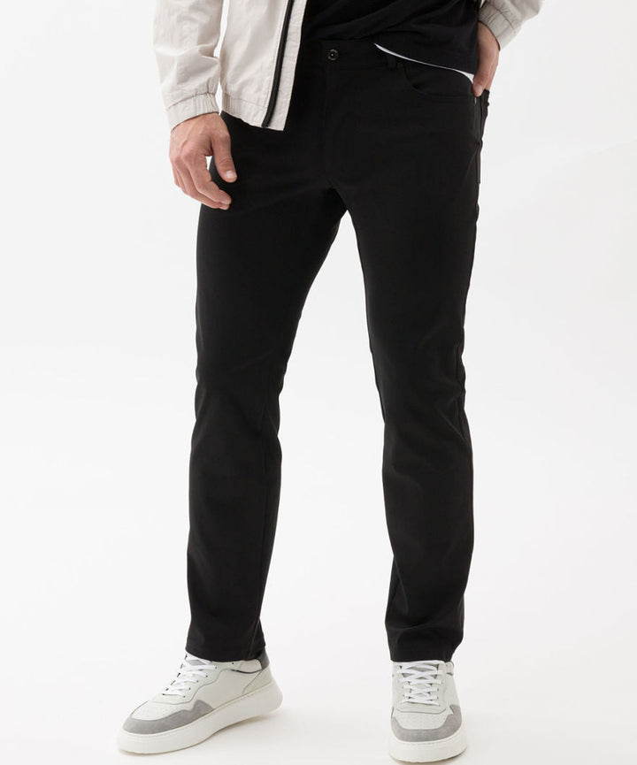 HI-FLEX CHUCK PANT (BLACK) - BRAX