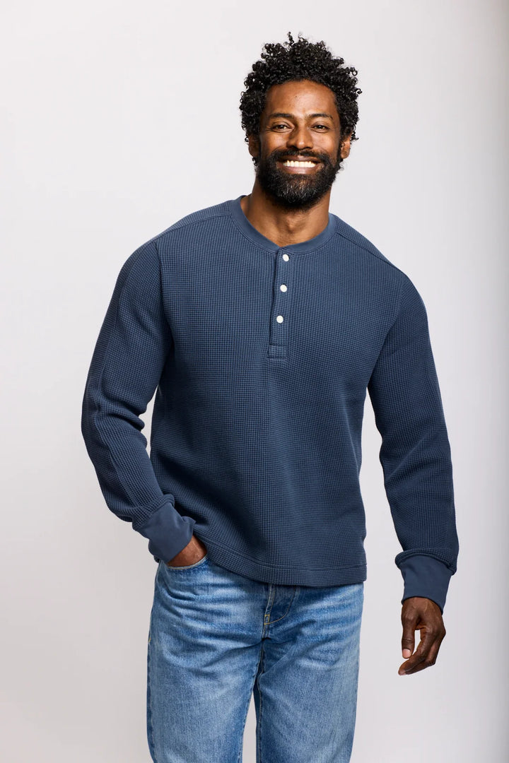 WAFFLE LONGSLEEVE HENLEY (ABYSS) - EASY MONDAYS