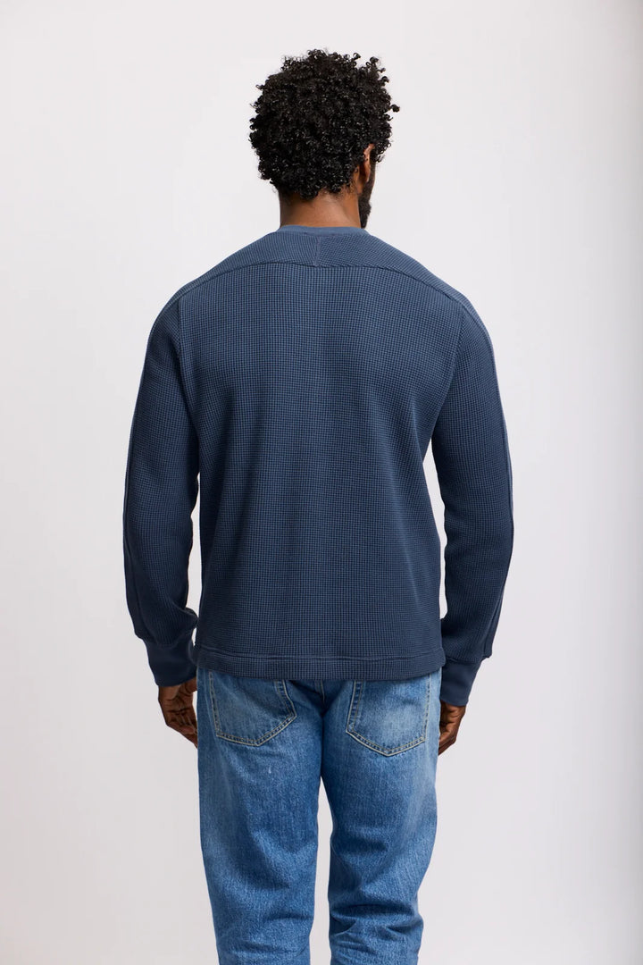 WAFFLE LONGSLEEVE HENLEY (ABYSS) - EASY MONDAYS