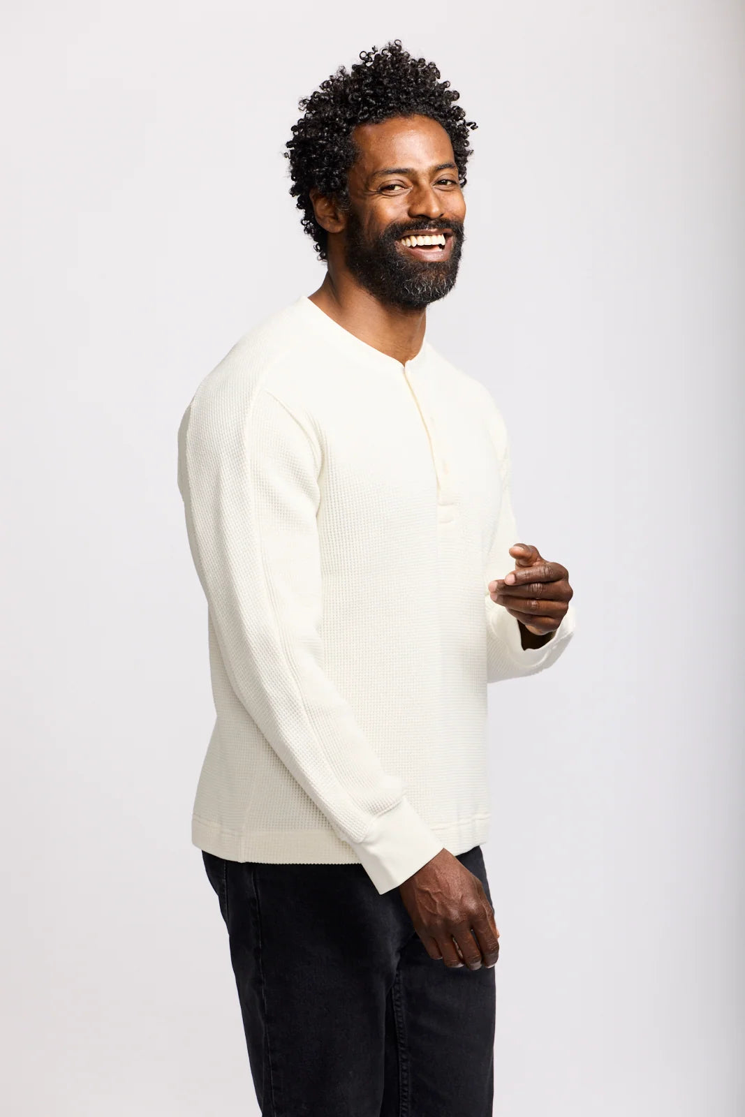 WAFFLE LONGSLEEVE HENLEY (IVORY) - EASY MONDAYS
