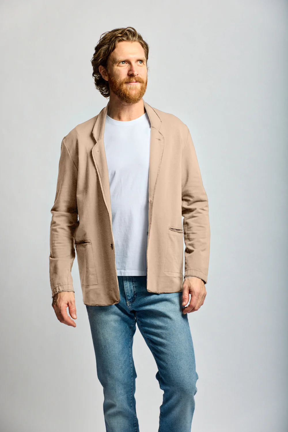 EVERYDAY BLAZER (SAND) - EASY MONDAYS