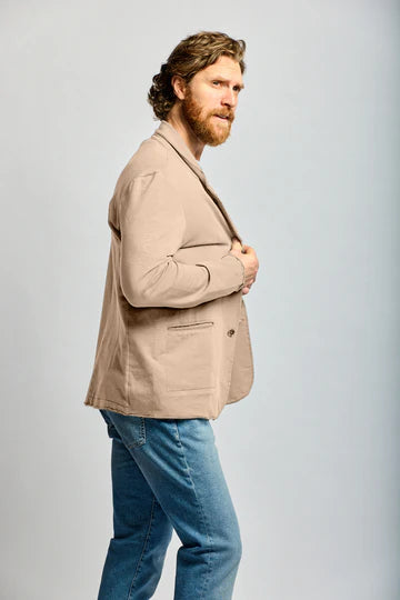 EVERYDAY BLAZER (SAND) - EASY MONDAYS