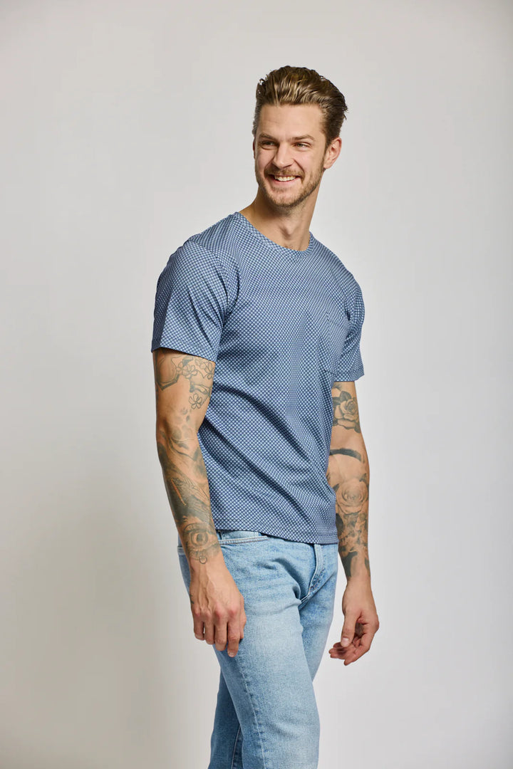 PRINTED T-SHIRT (NAVY HEX) - EASY MONDAYS