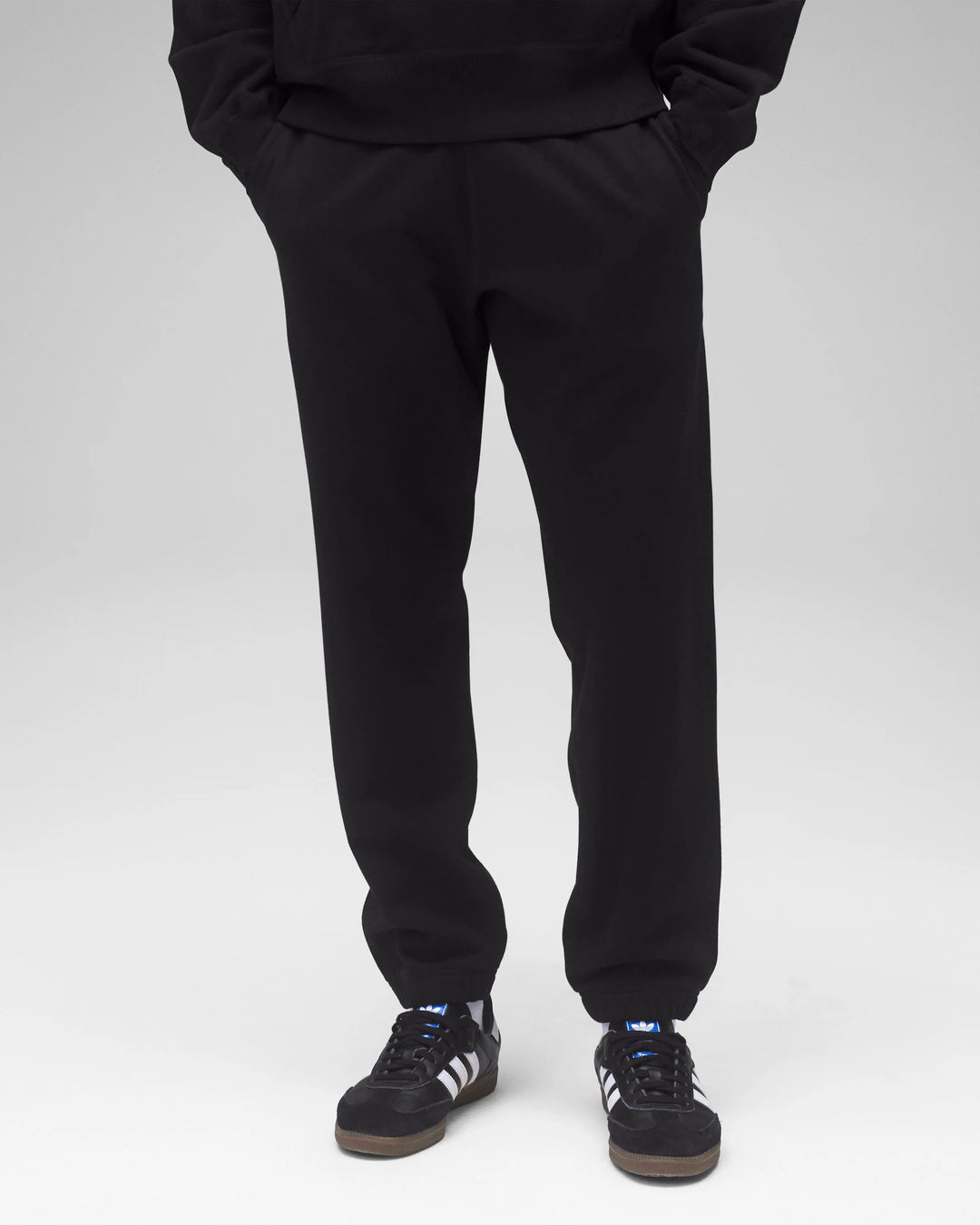 MIDWEIGHT TERRY STANDARD SWEATPANT (BLACK) - REIGNING CHAMP