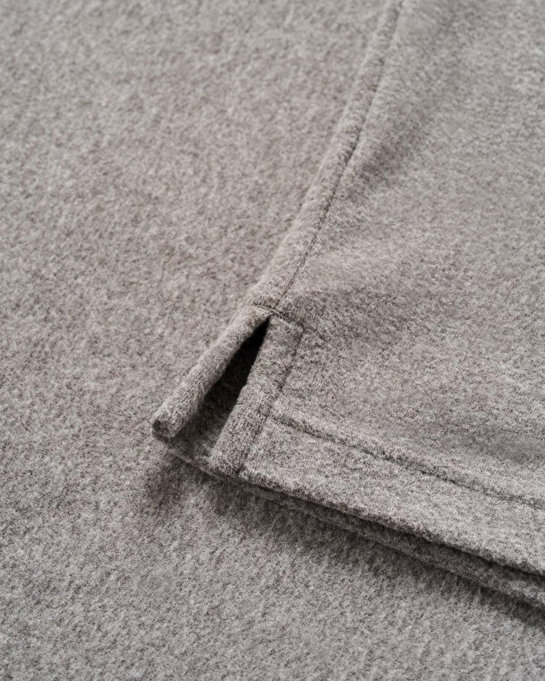 MIKEY 1/4 ZIP PULLOVER (SMOKE) - JOHNNIE-O