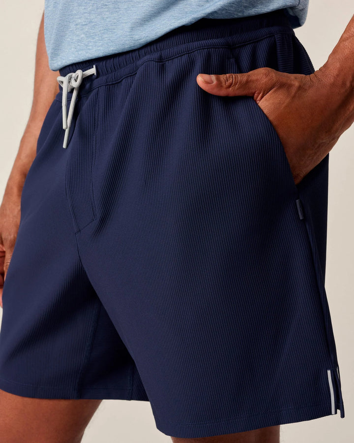 JUMPIN SHORTS (NAVY) - JOHNNIE - O