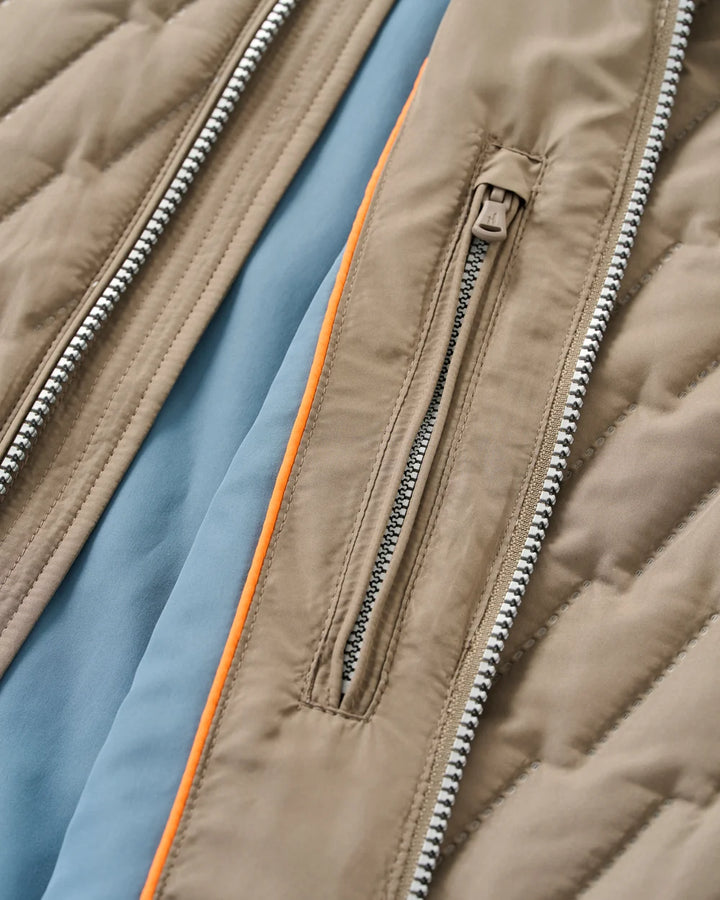 BELFRY QUILTED VEST (KHAKI) - JOHNNIE-O