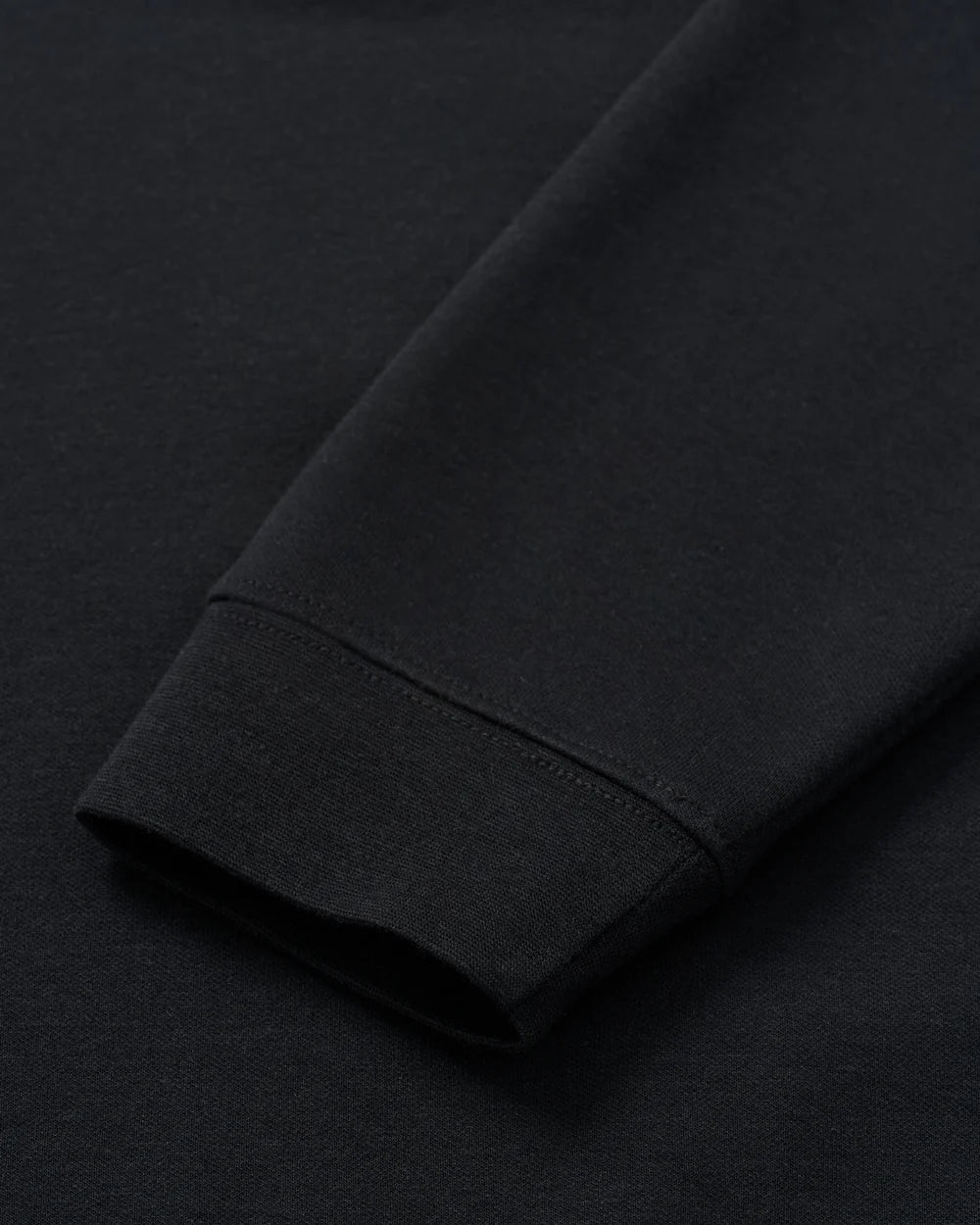 SULLY 1/4 SWEATER (BLACK)- JOHNNIE-O