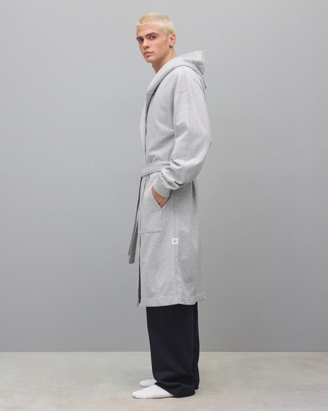MIDWEIGHT TERRY HOODED ROBE (HEATHER GREY) - REIGNING CHAMP