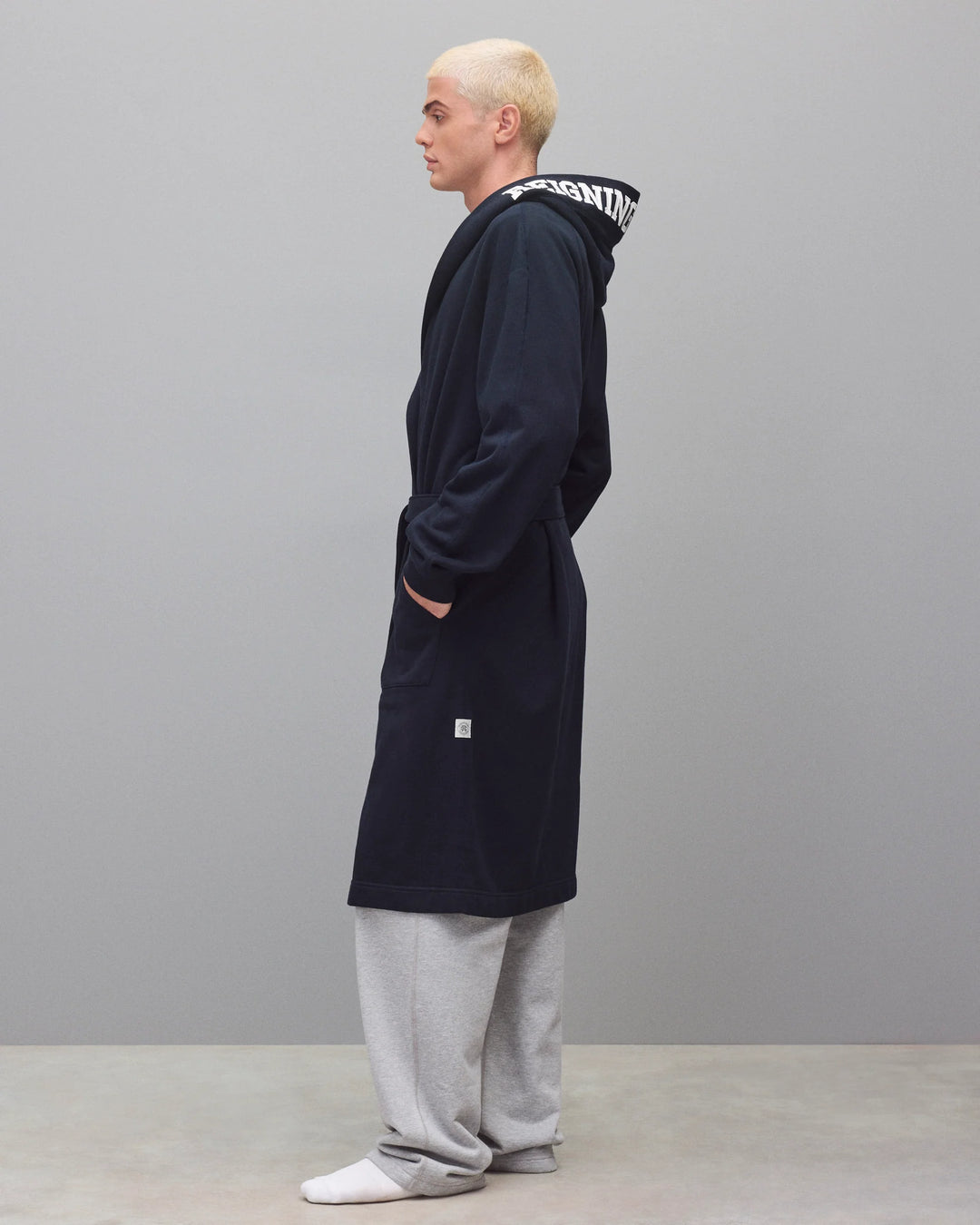 MIDWEIGHT TERRY LOGO ROBE (NAVY) - REIGNING CHAMP