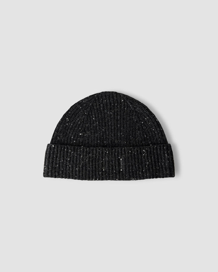 KNIT DONEGAL BEANIE (BLACK) - REIGNING CHAMP