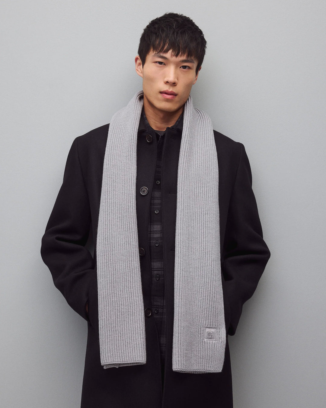 MERINO RIB SCARF (GREY) - REIGNING CHAMP