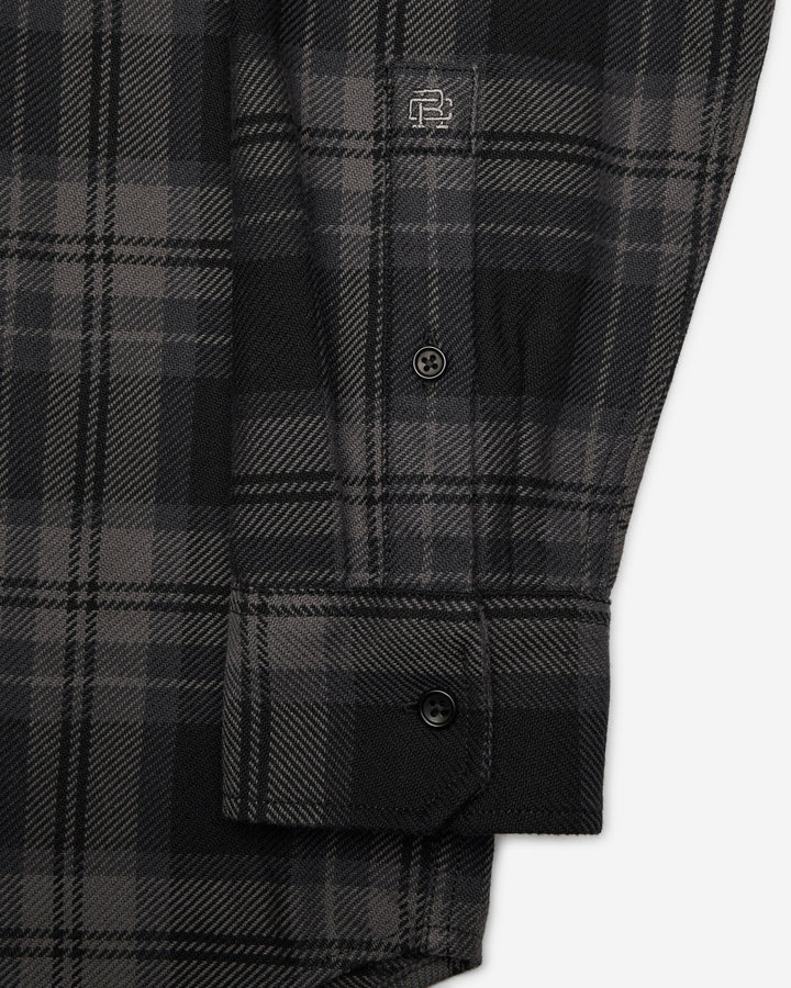UNION STANDARD SHIRT (CARBON) - REIGNING CHAMP