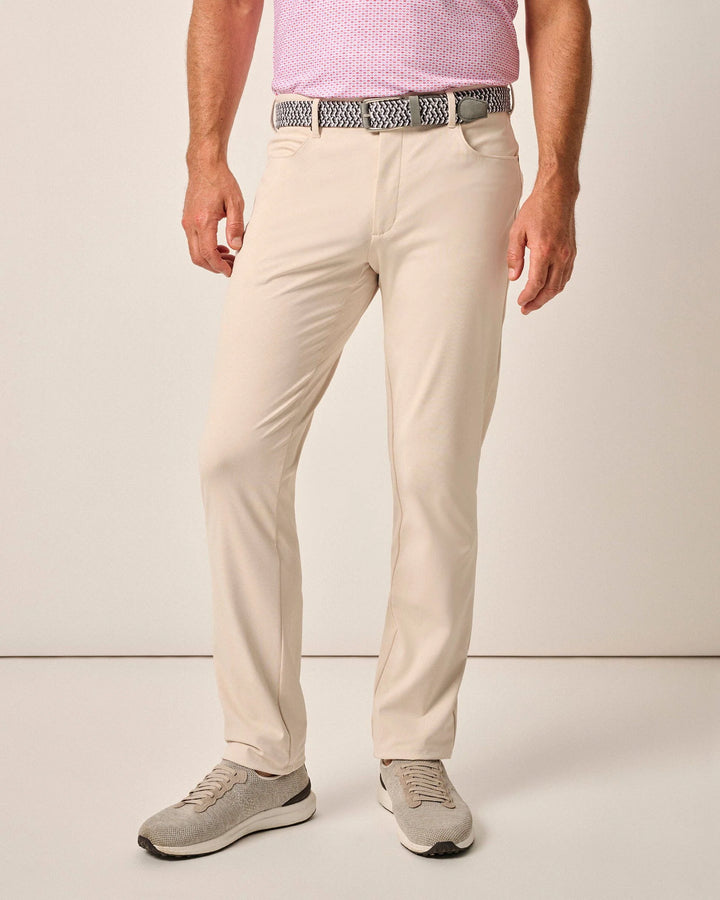 MOMENTUM PERFORMANCE PANT (STONE) - JOHNNIE - O