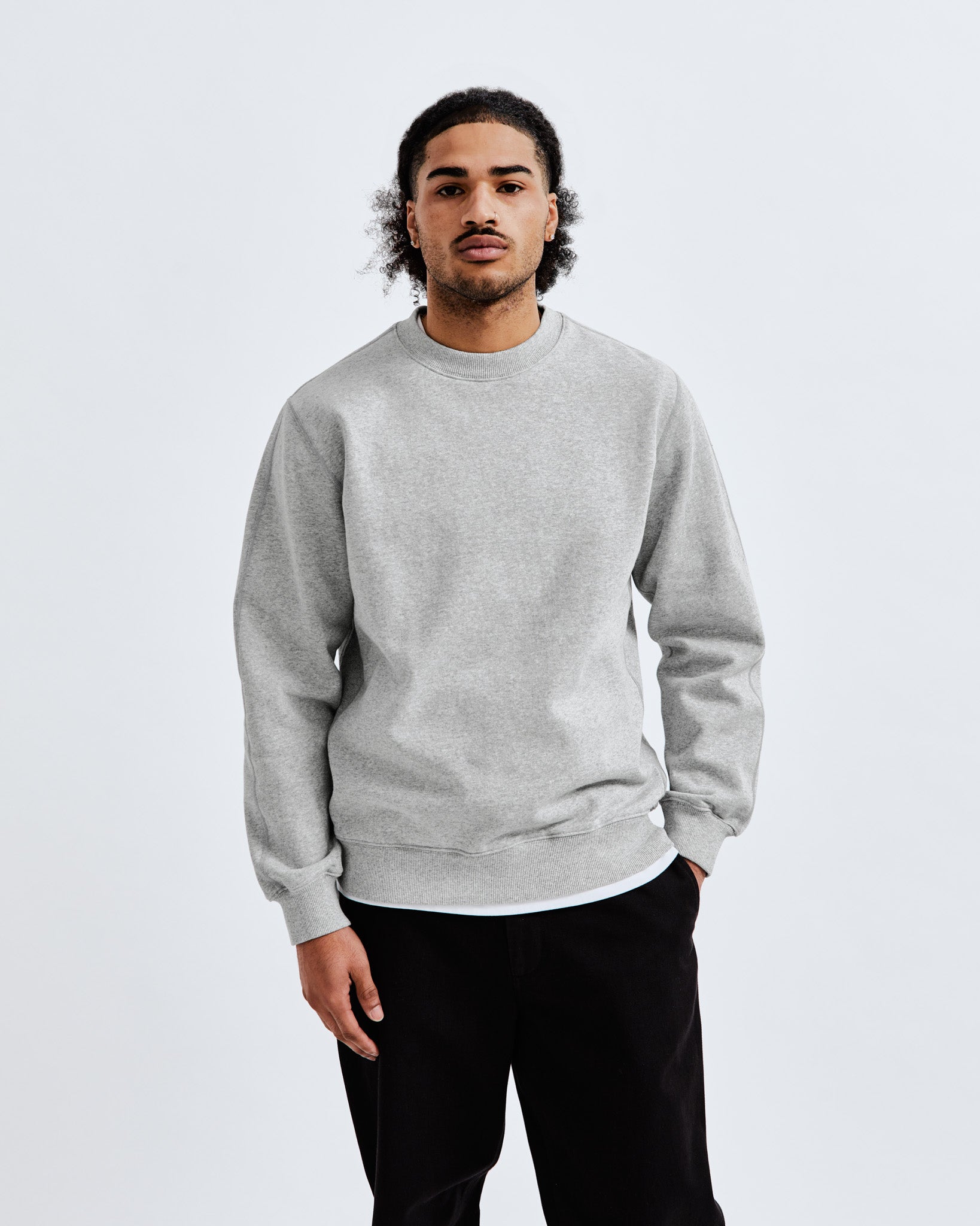 HEAVY WEIGHT CLASSIC CREWNECK REIGNING CHAMP Jeff s Guyshop