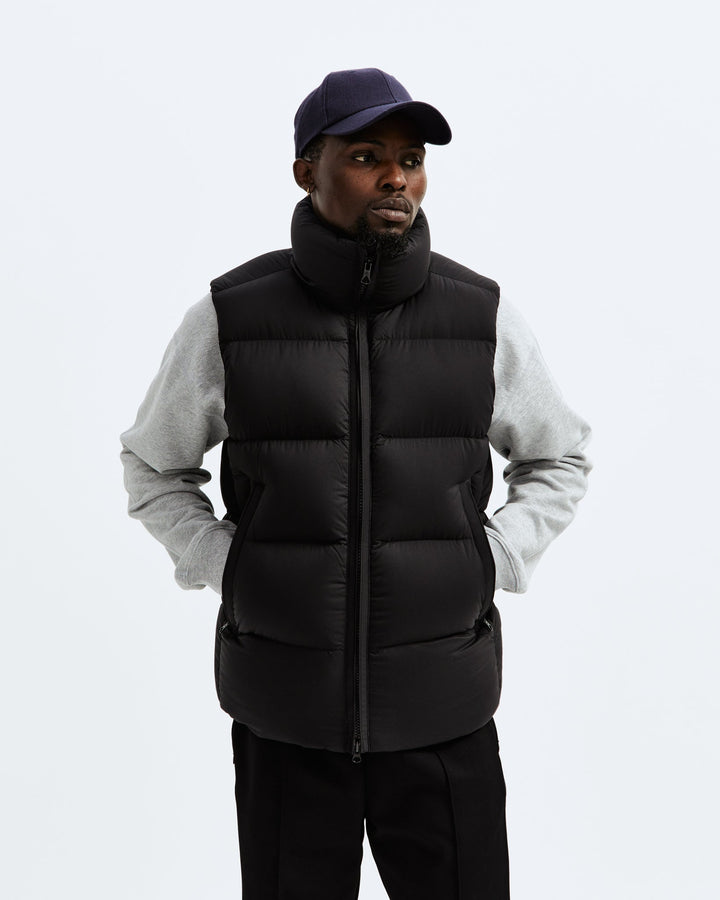 TRAINING VEST (BLACK) - REIGNING CHAMP