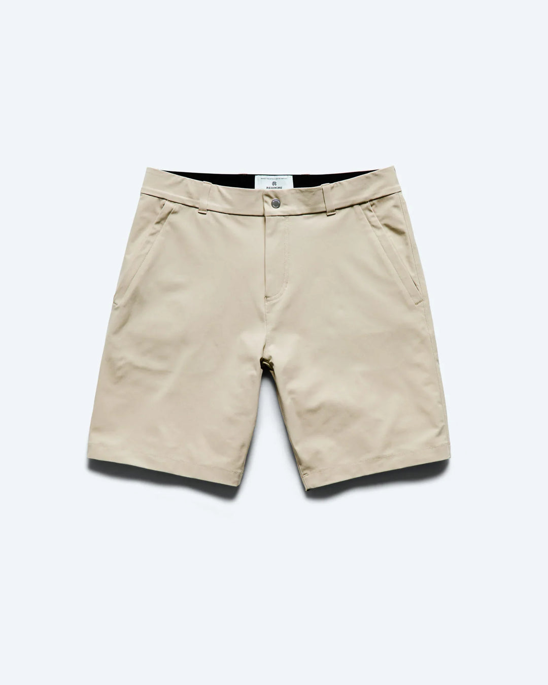 COACH SHORTS (DESERT) - REIGNING CHAMP