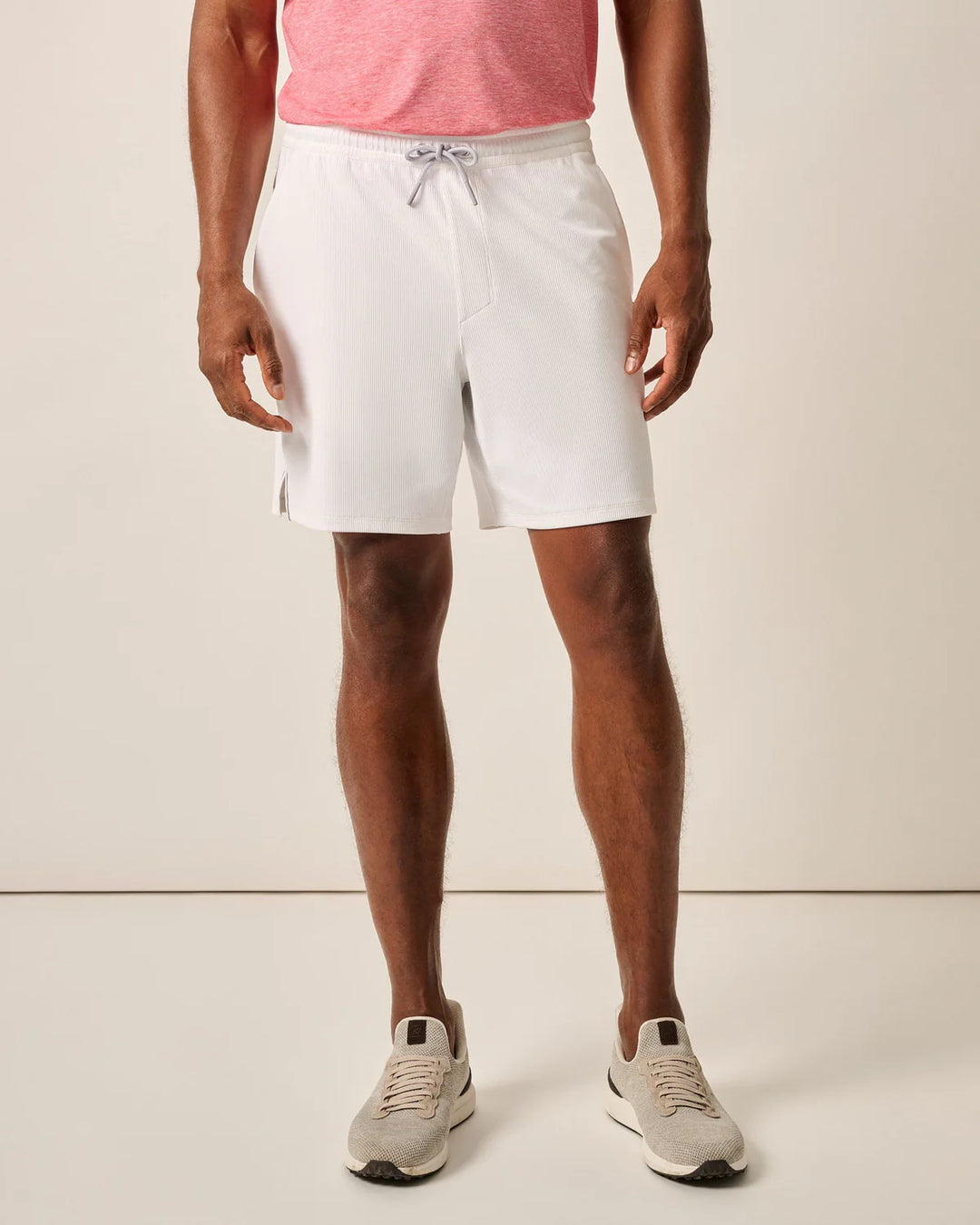 JUMPIN' SHORTS (WHITE) - JOHNNIE-O