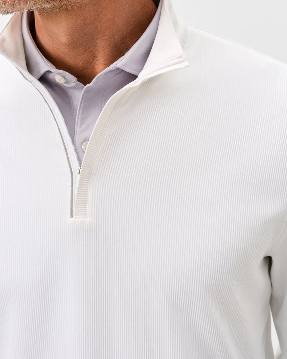 HOPPIN' 1/4 ZIP PULLOVER (WHITE) - JOHNNIE-O