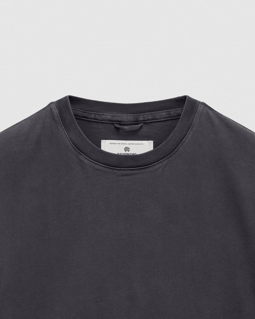 FADEAWAY T-SHIRT (FADED NAVY) - REIGNING CHAMP