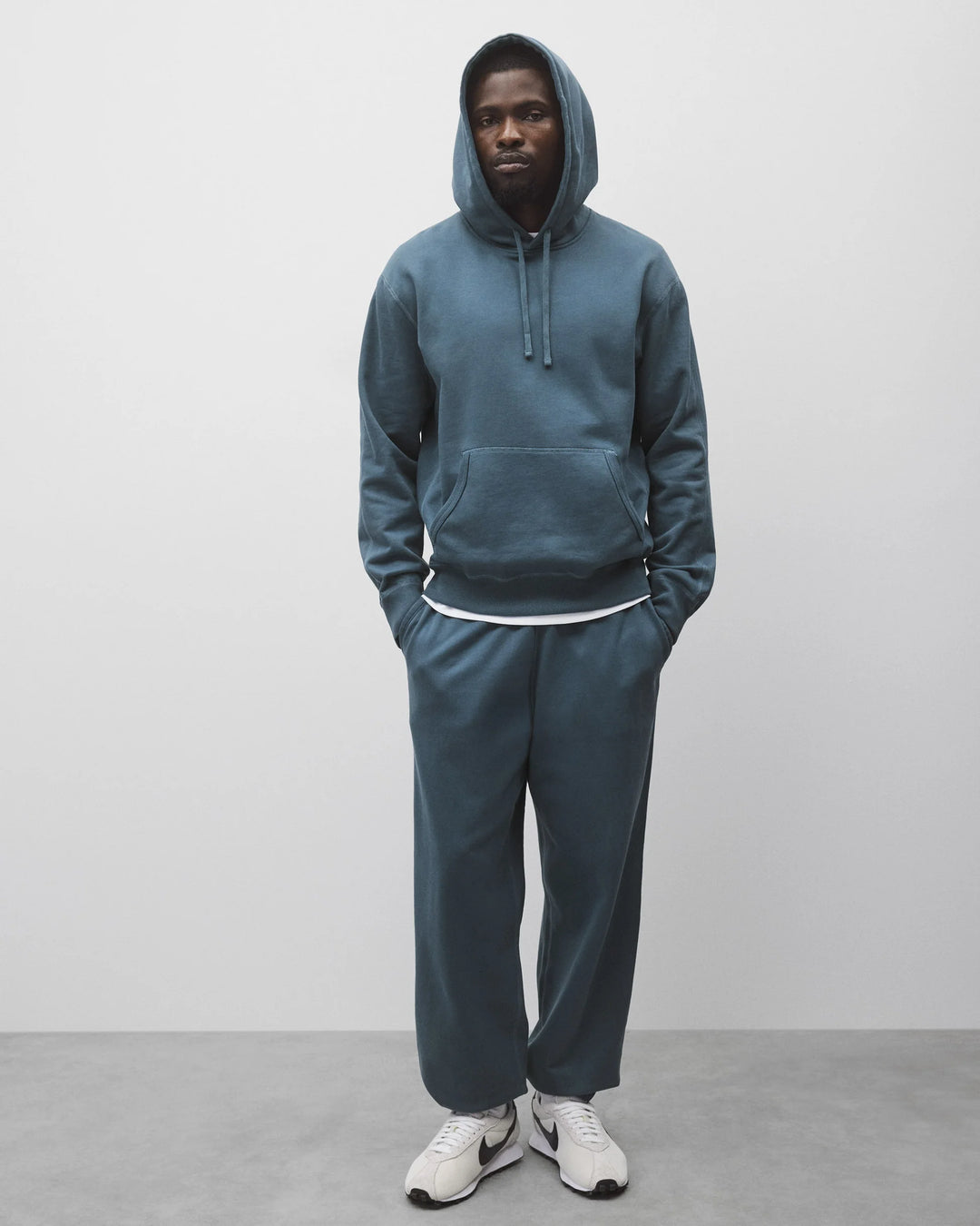 MIDWEIGHT STANDARD HOODIE (BERMUDA) - REIGNING CHAMP