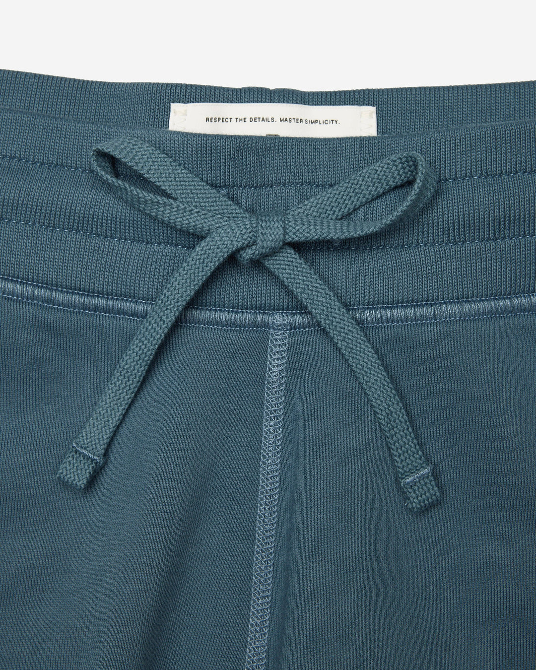 MIDWEIGHT STANDARD SWEATPANT (BERMUDA) - REIGNING CHAMP