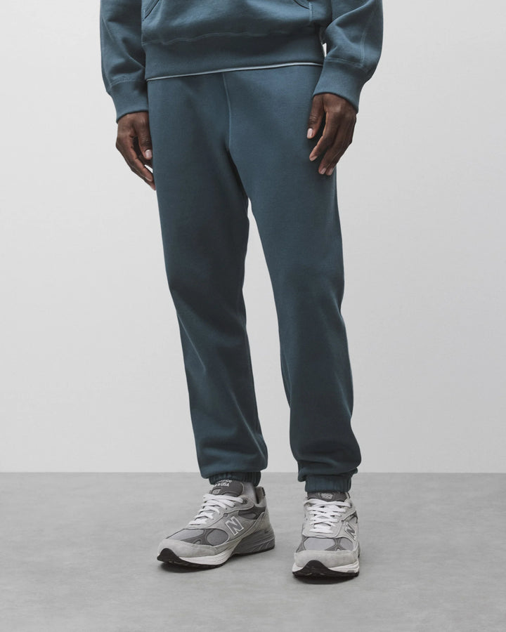 MIDWEIGHT STANDARD SWEATPANT (BERMUDA) - REIGNING CHAMP