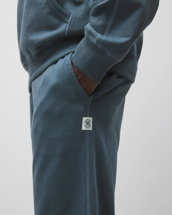 MIDWEIGHT STANDARD SWEATPANT (BERMUDA) - REIGNING CHAMP