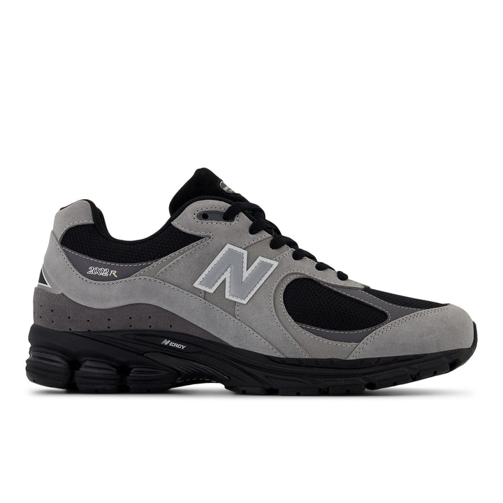 2002R SNEAKER (BLACK/GREY) - NEW BALANCE