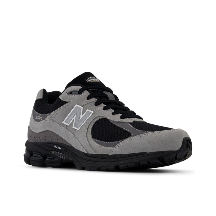 2002R SNEAKER (BLACK/GREY) - NEW BALANCE