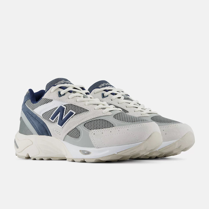 880R SNEAKER (SEA SALT) - NEW BALANCE