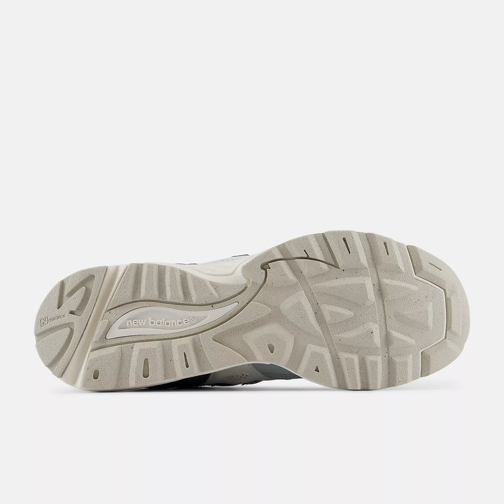 880R SNEAKER (SEA SALT) - NEW BALANCE