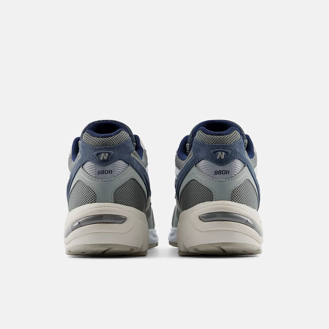 880R SNEAKER (SEA SALT) - NEW BALANCE